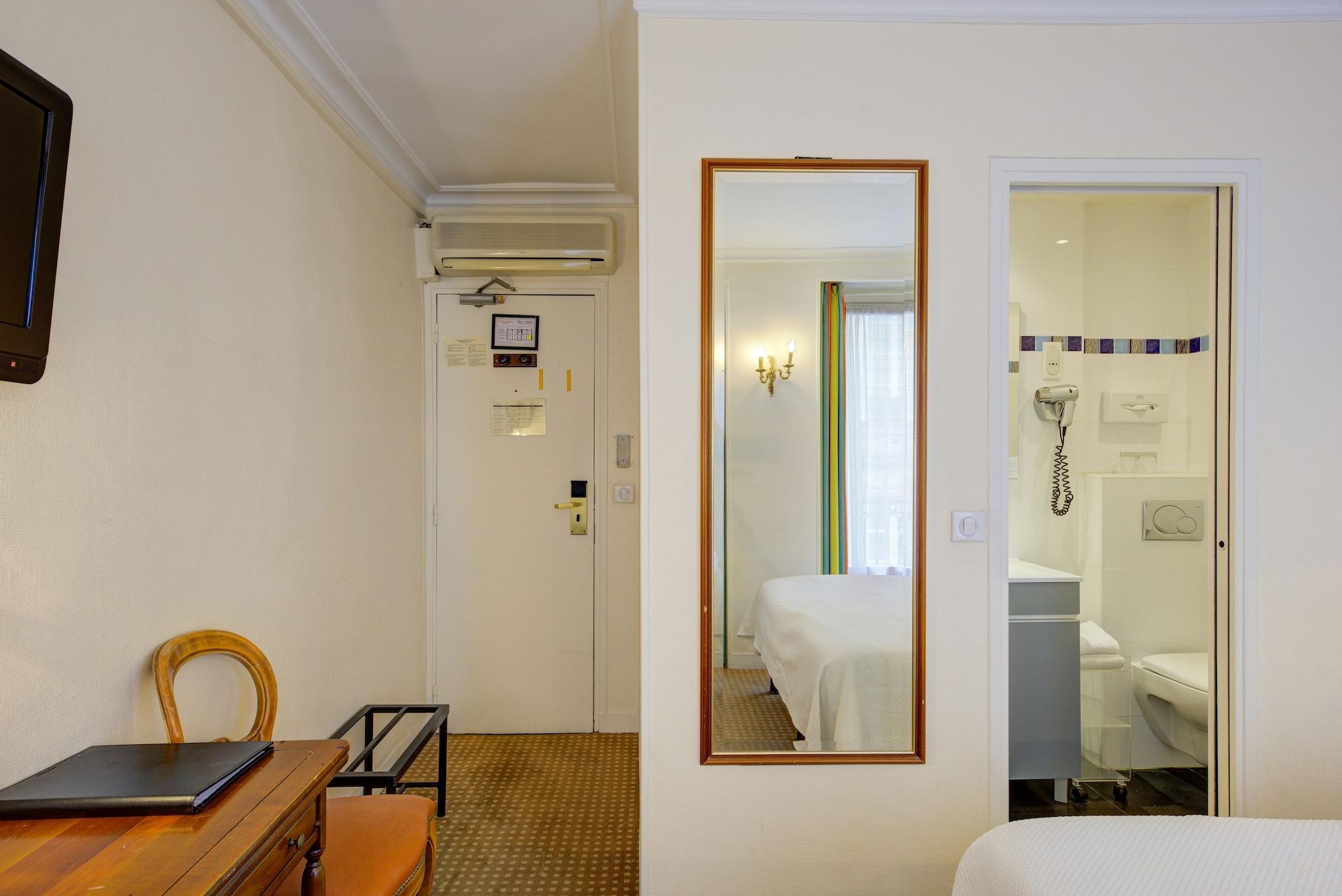 Hotel La Sanguine Paris Bagian luar foto